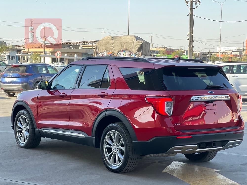 Ford Explorer